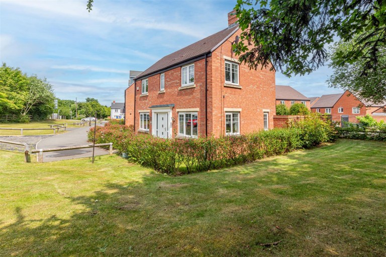 Fairfax Way, Rushwick, Worcester