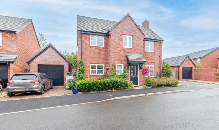 Blueshot Drive, Clifton-On-Teme, Worcester