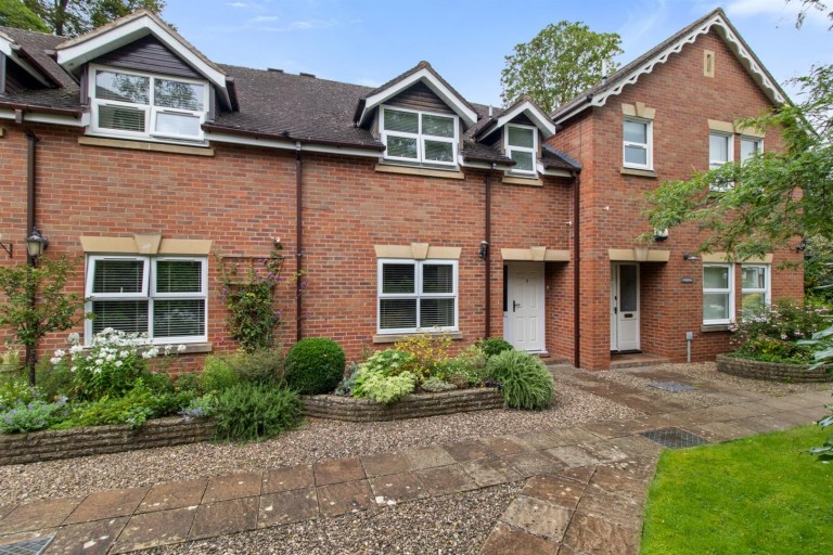 Albert Park Mews, Malvern