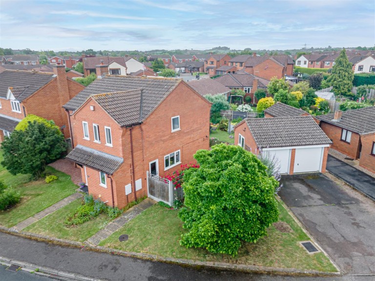 Raven Drive, Worcester