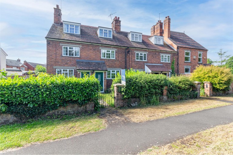 St. Gabriels Terrace, Hanley Swan, Worcester