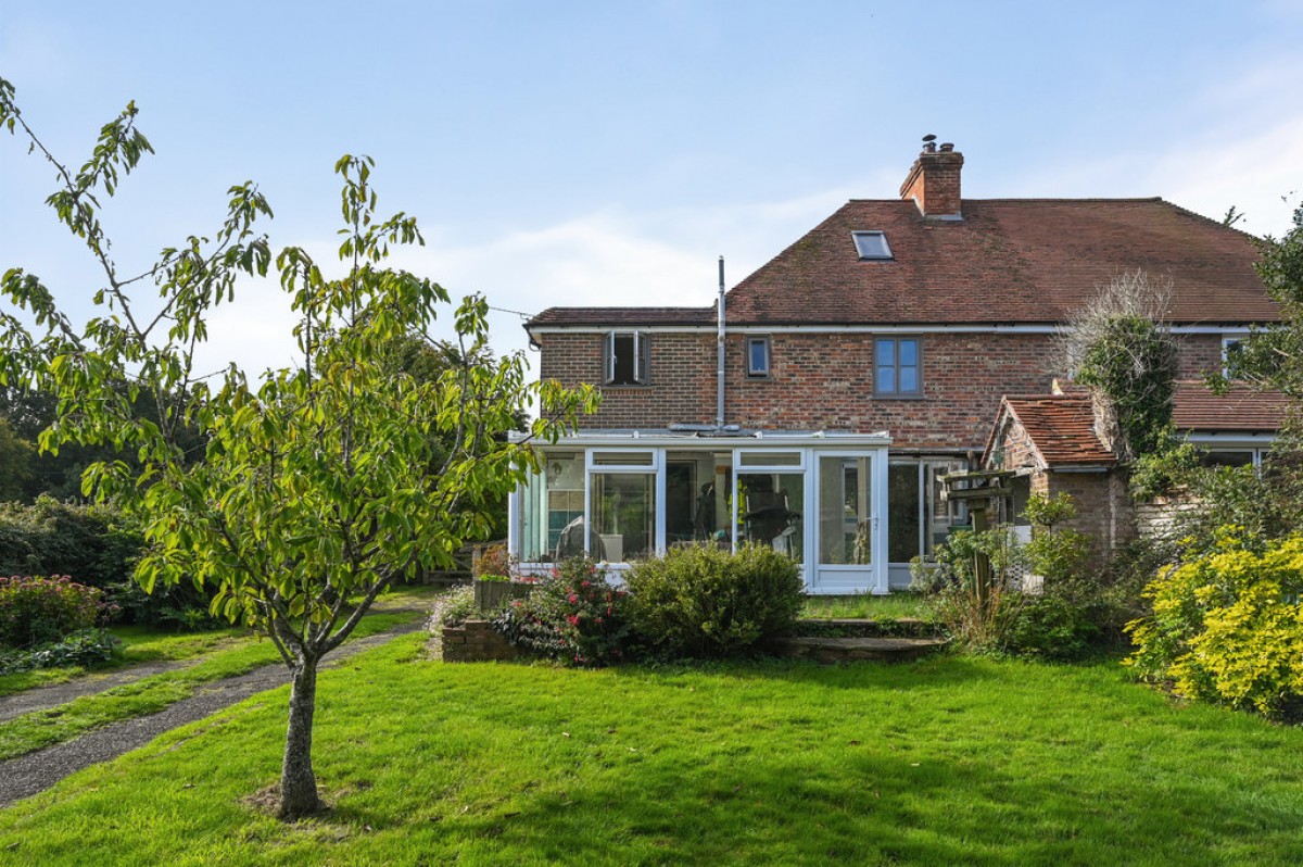 Image for Barnets Hill, Peasmarsh, East Sussex, TN31 6YJ