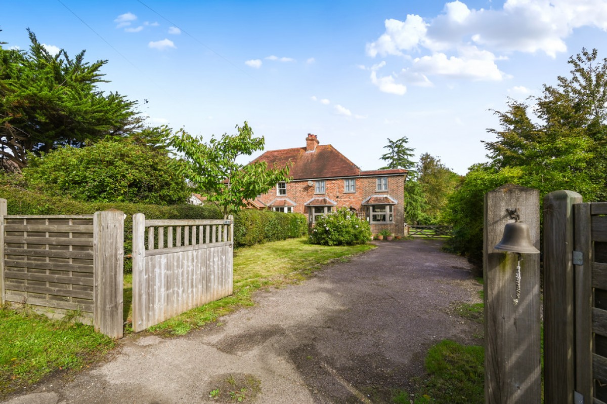 Image for Barnets Hill, Peasmarsh, East Sussex, TN31 6YJ