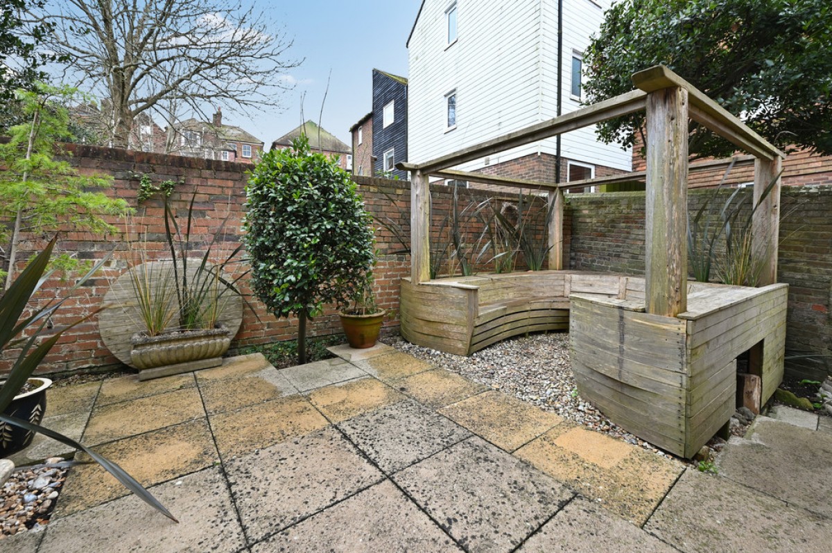 Image for Cinque Ports Street, Rye