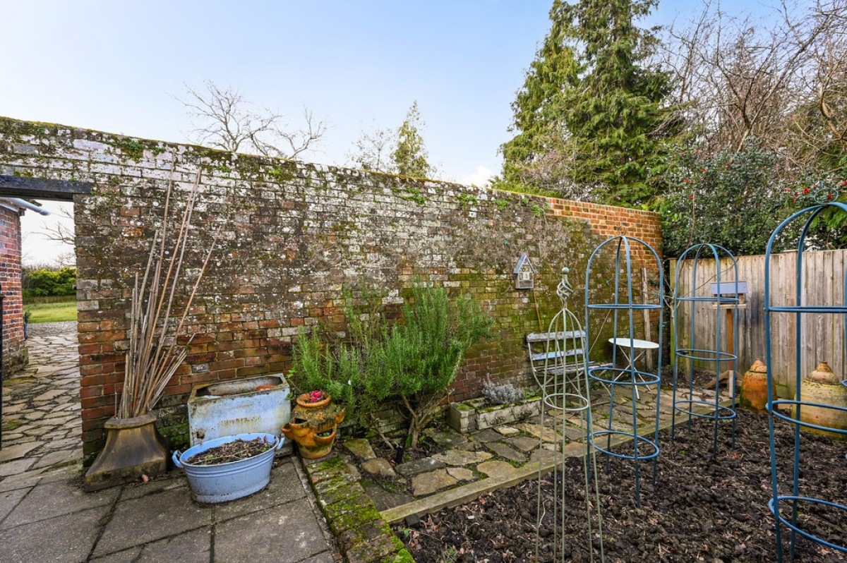 Image for Stone In Oxney, Tenterden, Kent TN30 7JT