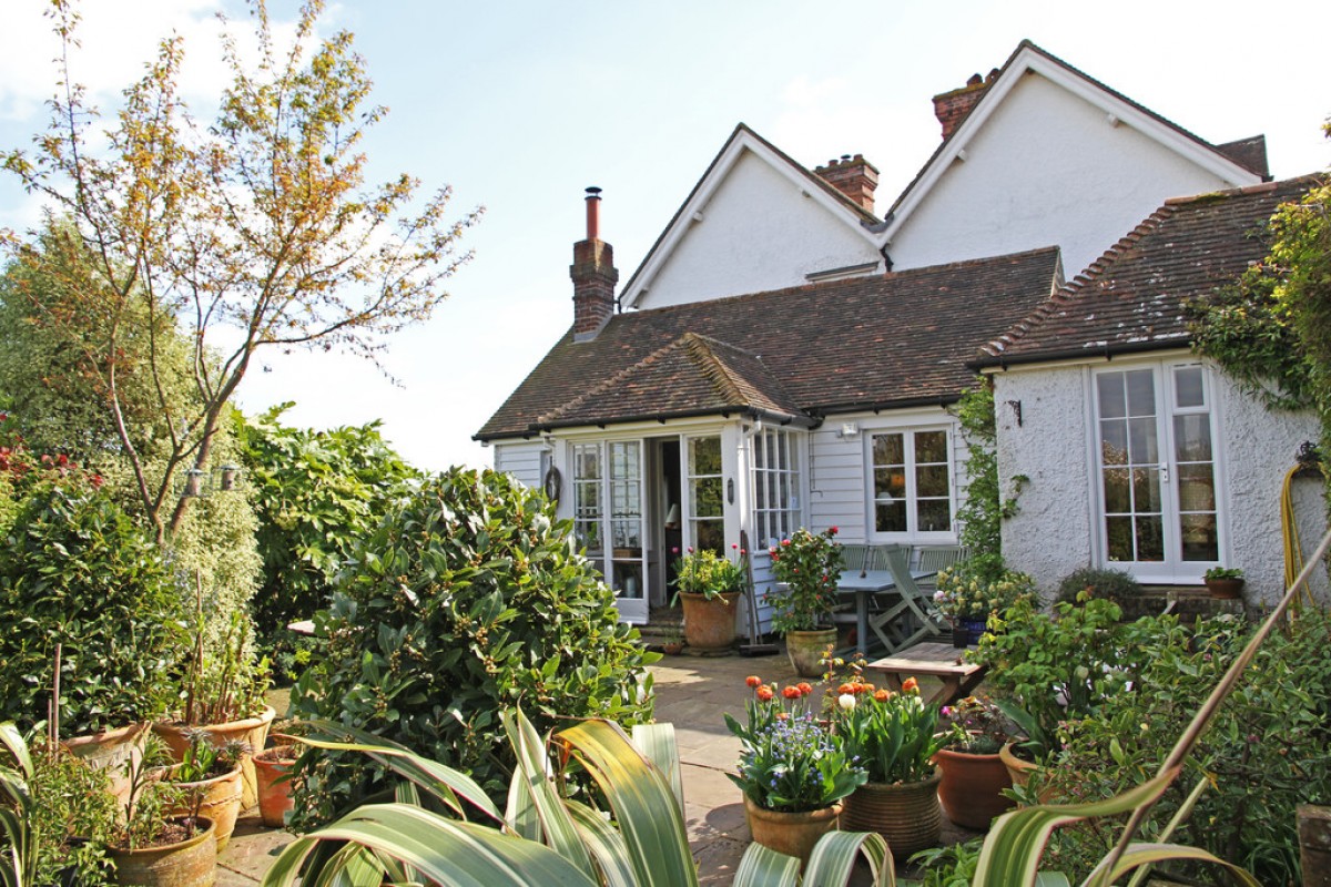 Image for Alards, Barrack Square, Winchelsea TN36 4EG