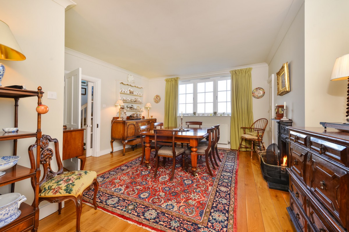 Image for Alards, Barrack Square, Winchelsea TN36 4EG