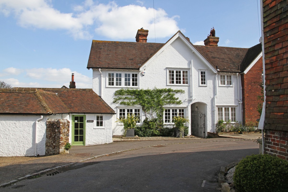 Image for Alards, Barrack Square, Winchelsea TN36 4EG