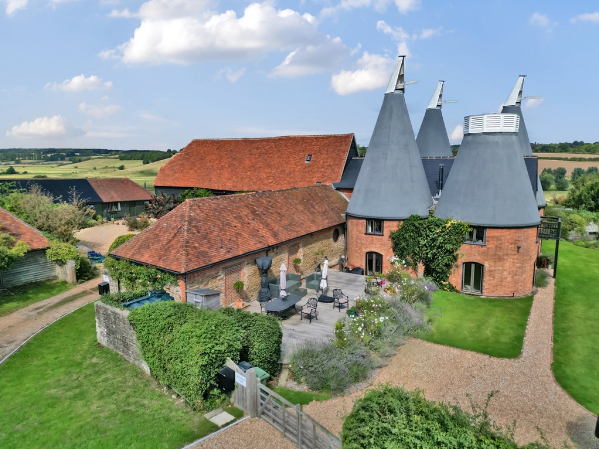Image for Wick Farm Oast, Udimore TN31 6AH