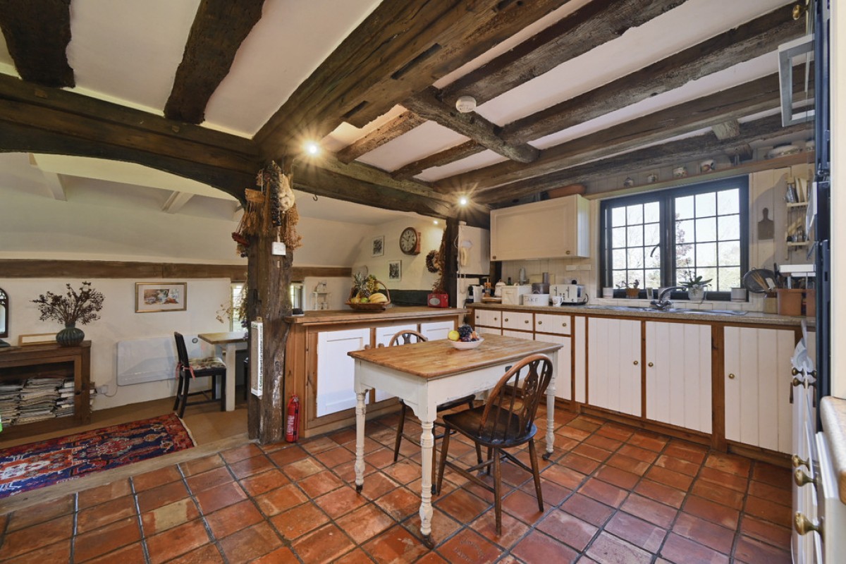 Image for Oxenbridge Farmhouse, Iden TN31 7UY