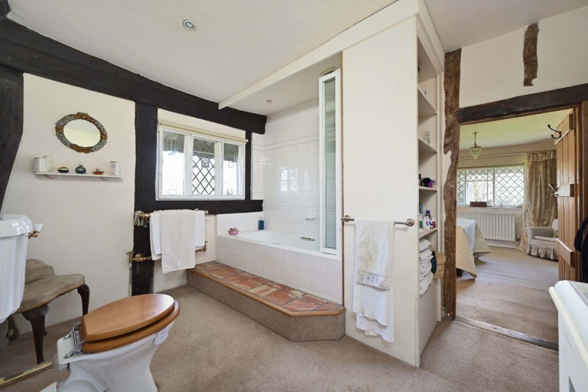 Image for Oxenbridge Farmhouse, Iden TN31 7UY