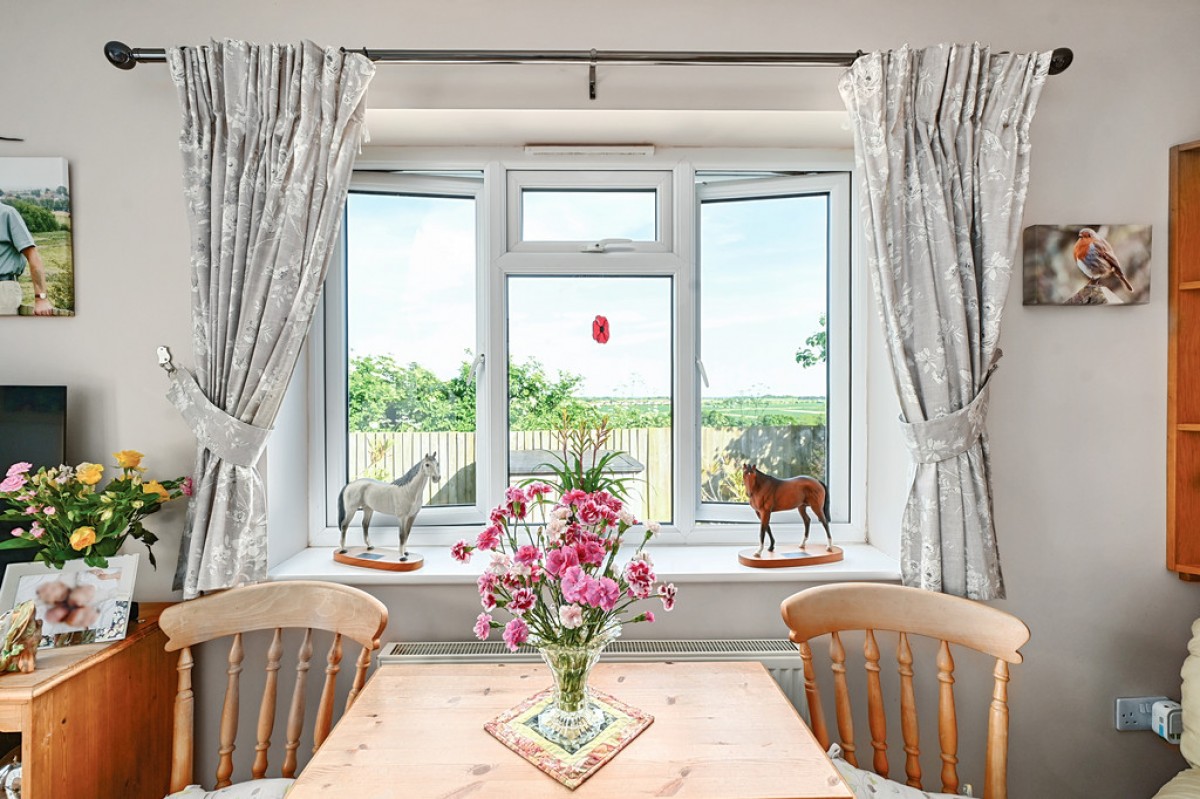 Image for Cadborough Cliff, Rye, East Sussex TN31 7EB