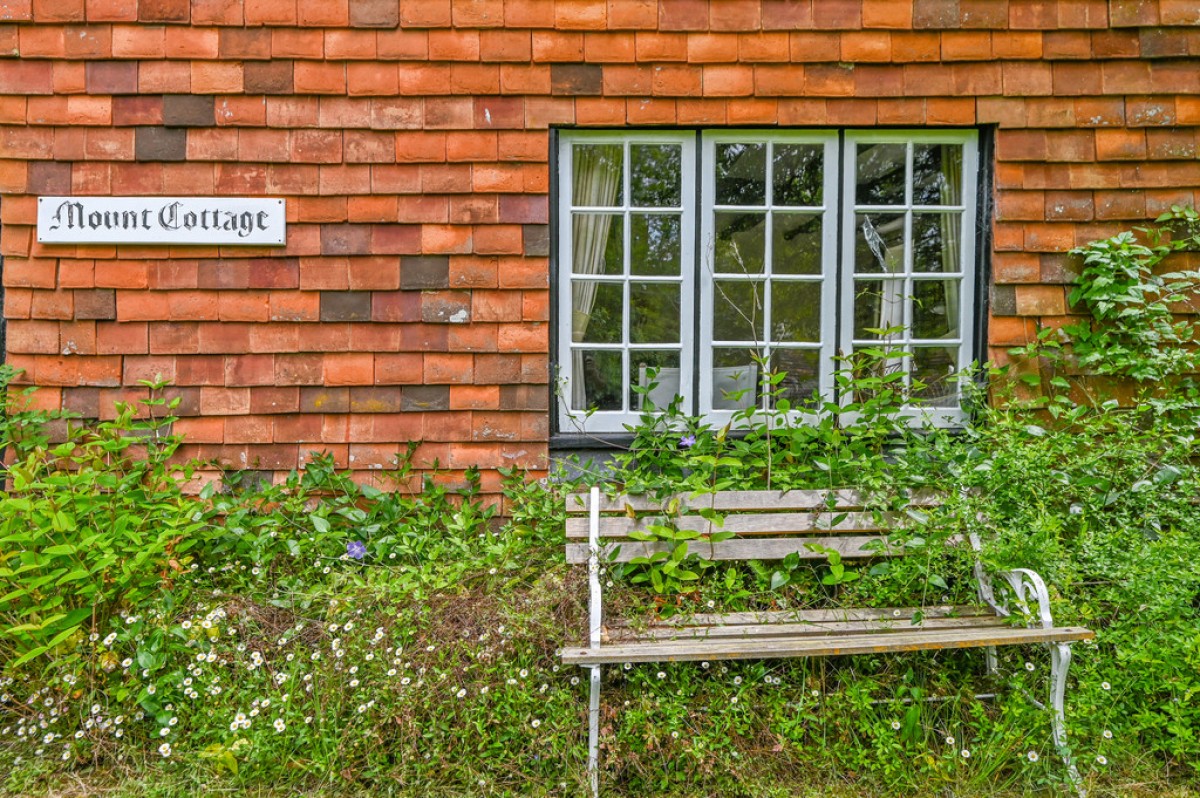 Image for Mounts Lane, Rolvenden Layne, Cranbrook, Kent TN17 4NU