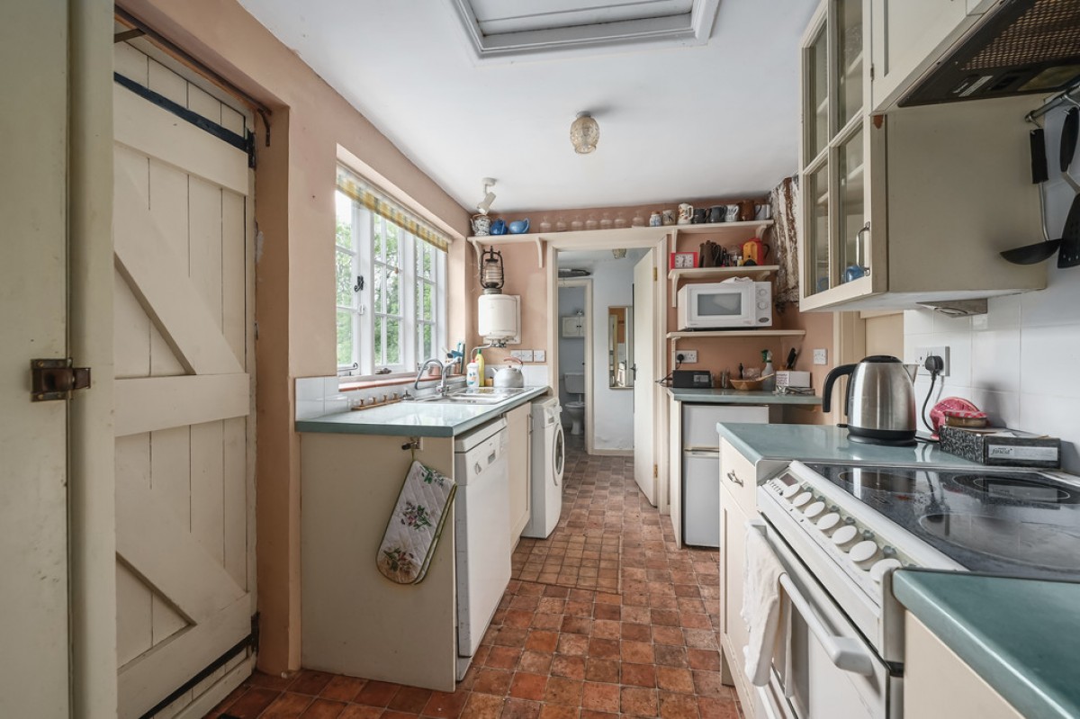 Image for Mounts Lane, Rolvenden Layne, Cranbrook, Kent TN17 4NU