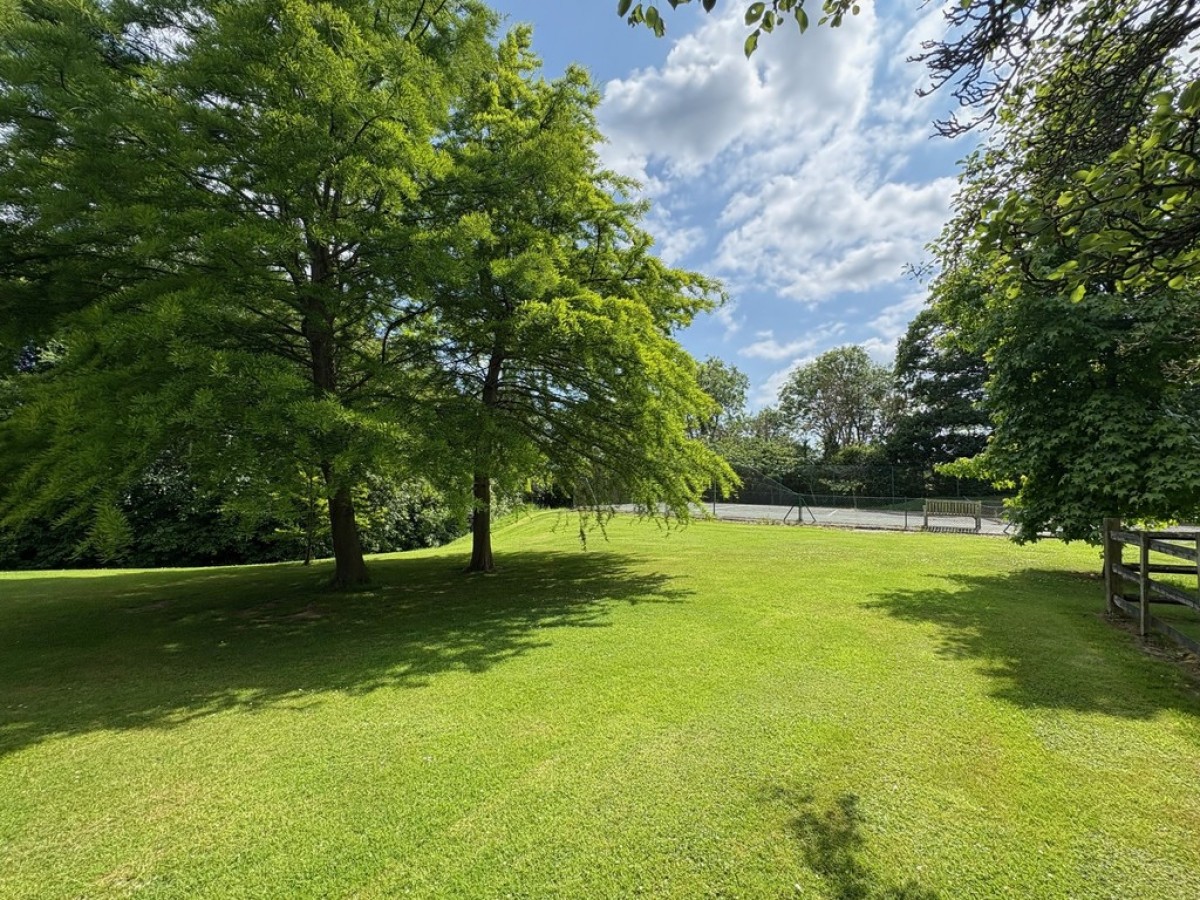 Image for Stone Cum Ebony, Tenterden, Kent TN30 7JG