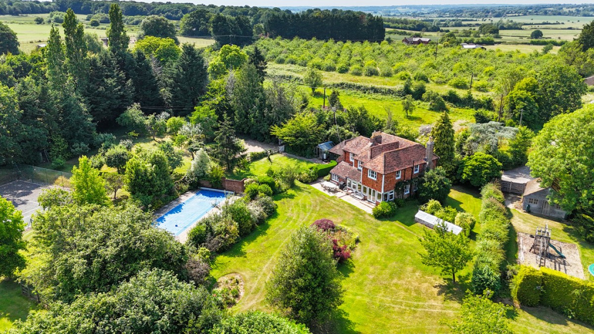 Image for Stone Cum Ebony, Tenterden, Kent TN30 7JG