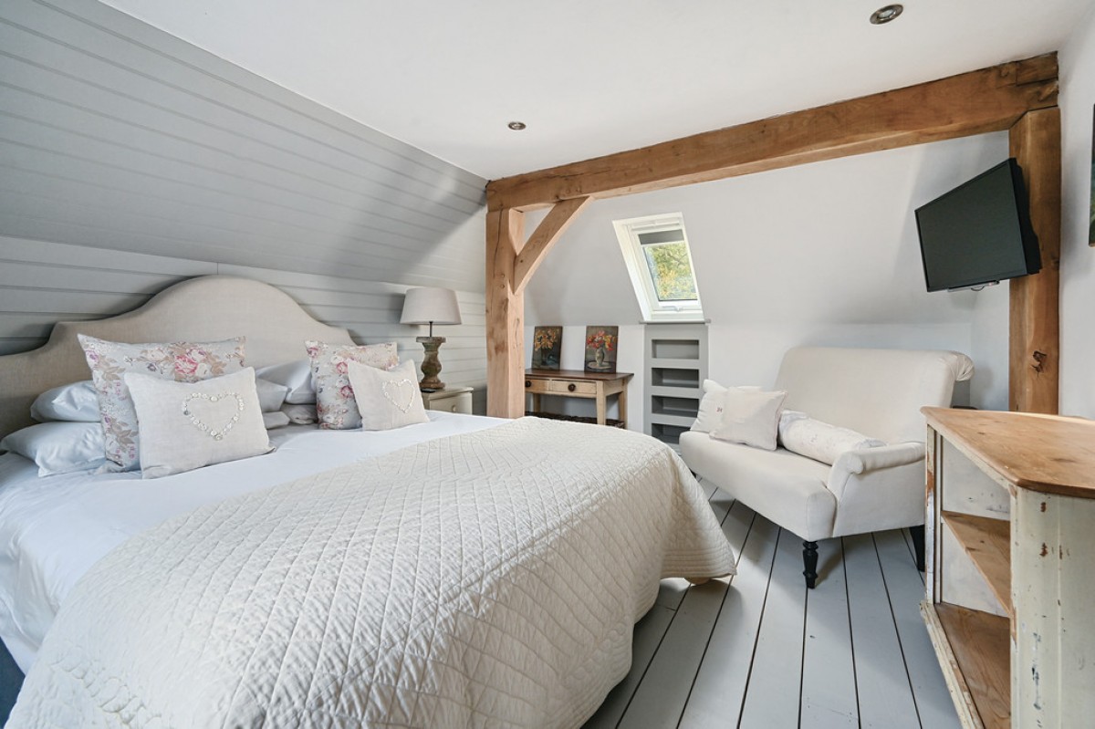 Image for Starvecrow Lane, Peasmarsh, East Sussex TN31 6XN