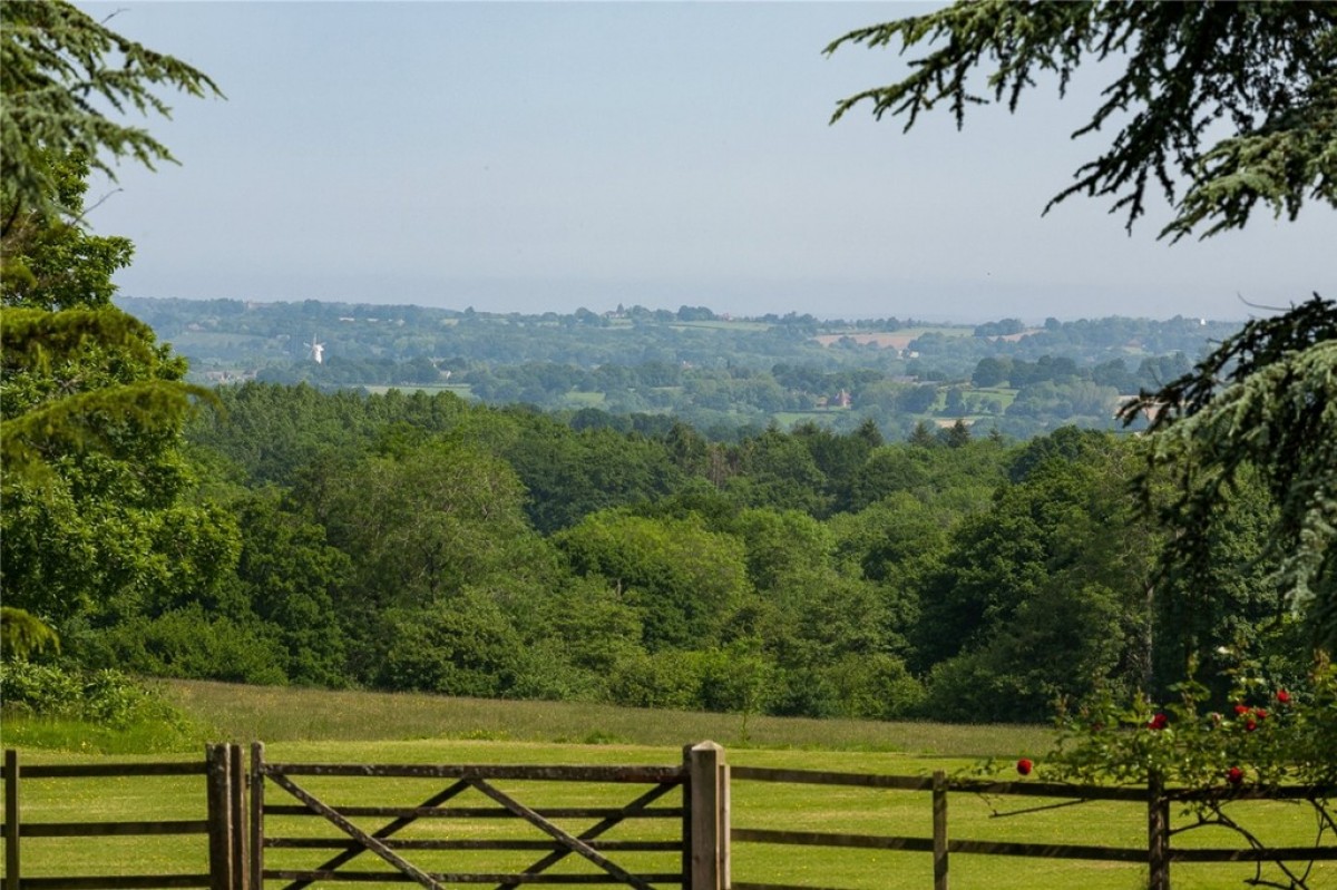 Image for Gate House Farm, Staplecross TN32 5RP
