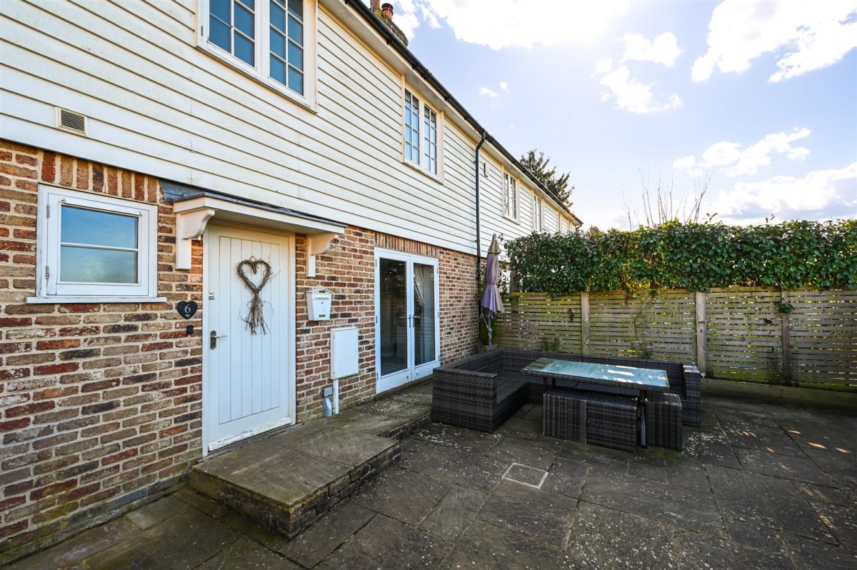 Image for Royal Oak Close, Beckley, East Sussex TN31 6DD