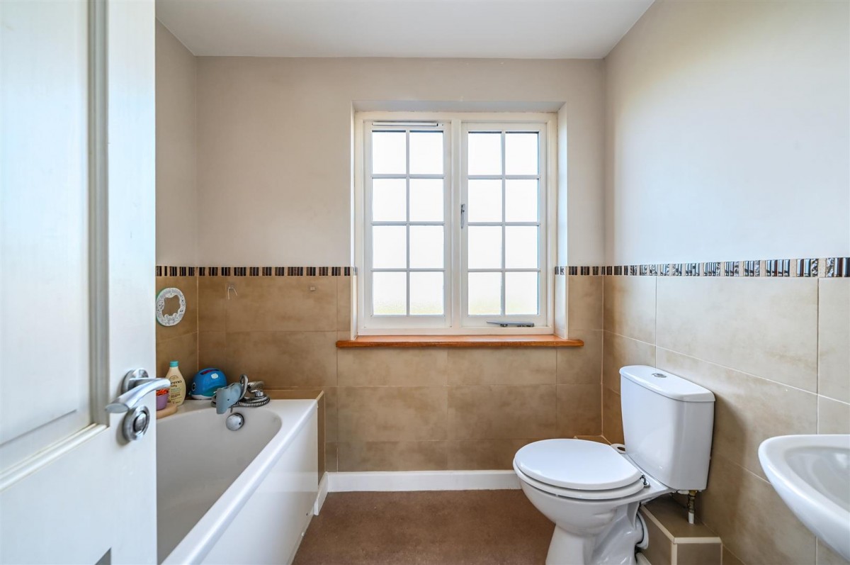 Image for Royal Oak Close, Beckley, East Sussex TN31 6DD