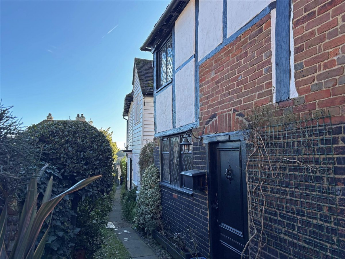 Image for Hucksteps Row, Church Square, Rye, East Sussex TN31 7HG