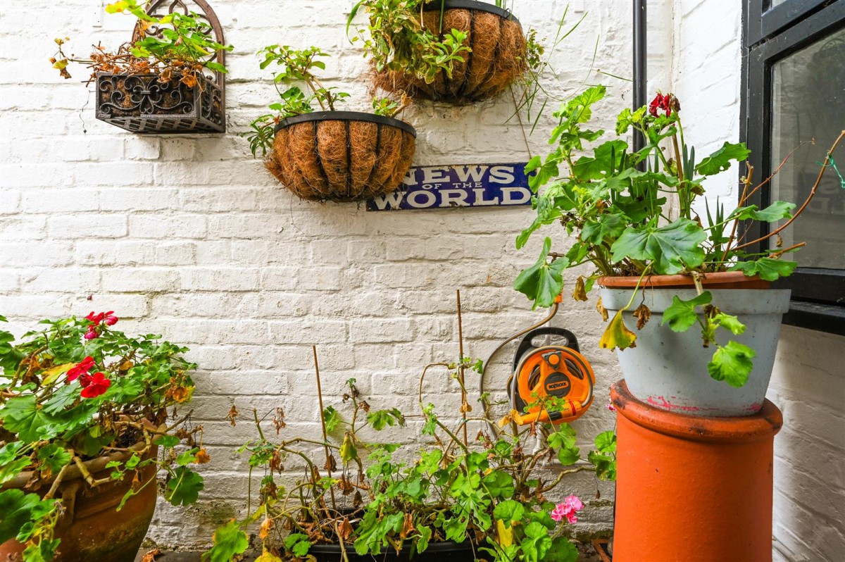 Image for Hucksteps Row, Church Square, Rye, East Sussex TN31 7HG