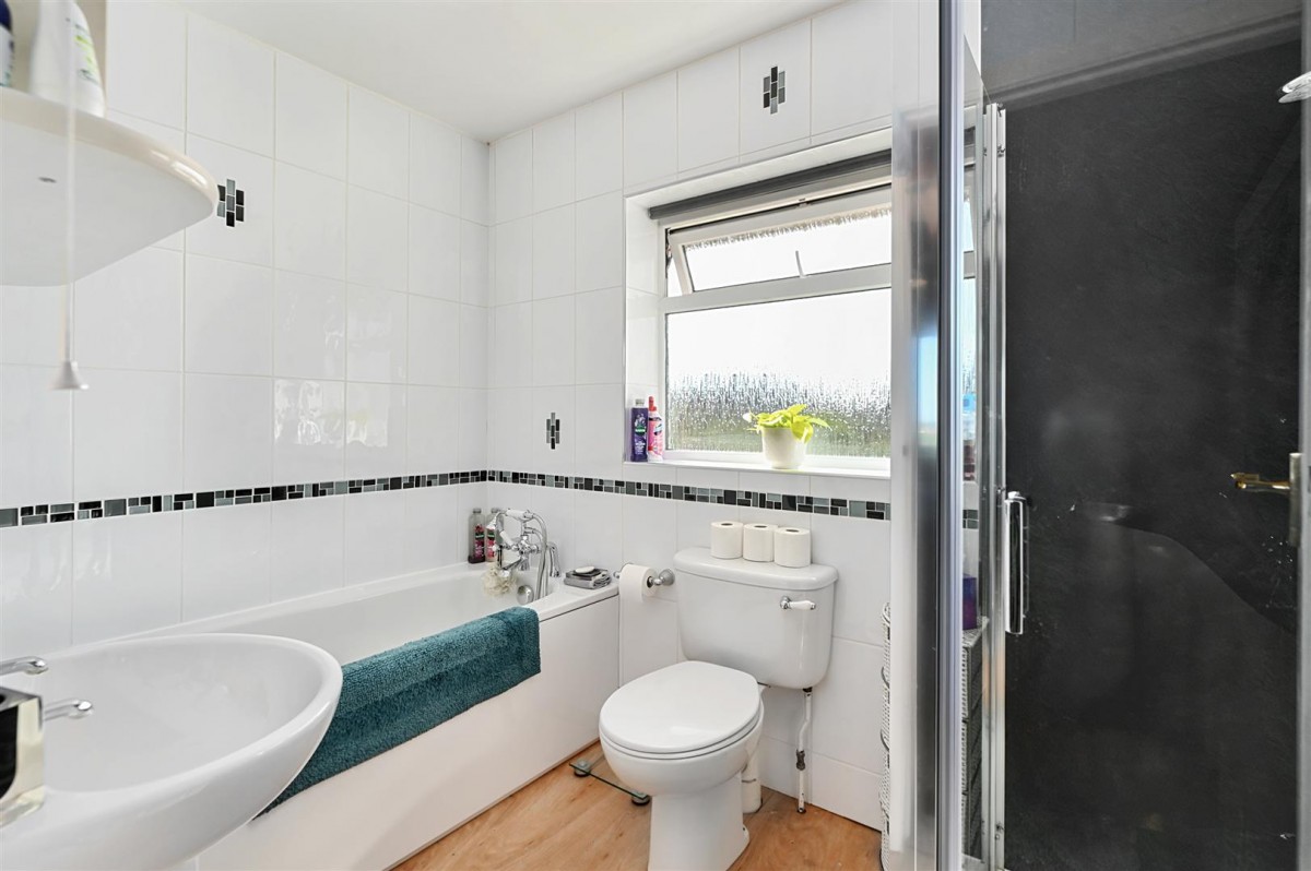 Image for Cadborough Cliff, Rye, East Sussex TN31 7EB