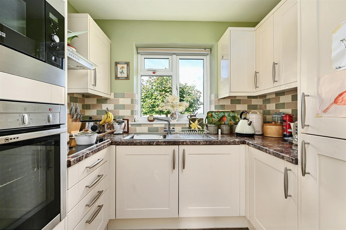 Image for Cadborough Cliff, Rye, East Sussex TN31 7EB