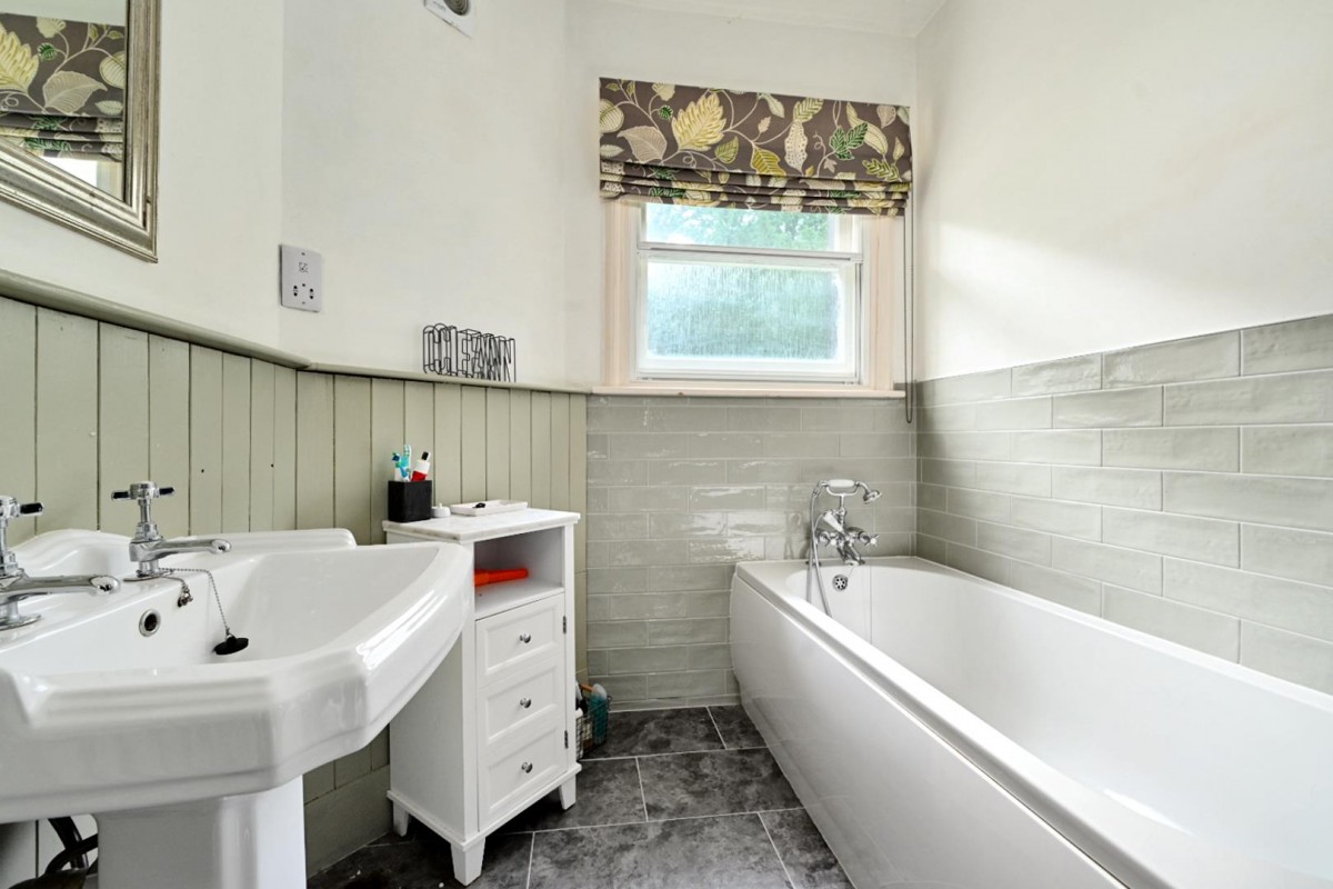 Image for Lower Park Road, Hastings, East Sussex TN34 2LE