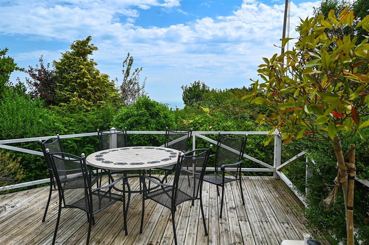 Image for Commanders Walk, Fairlight, Hastings