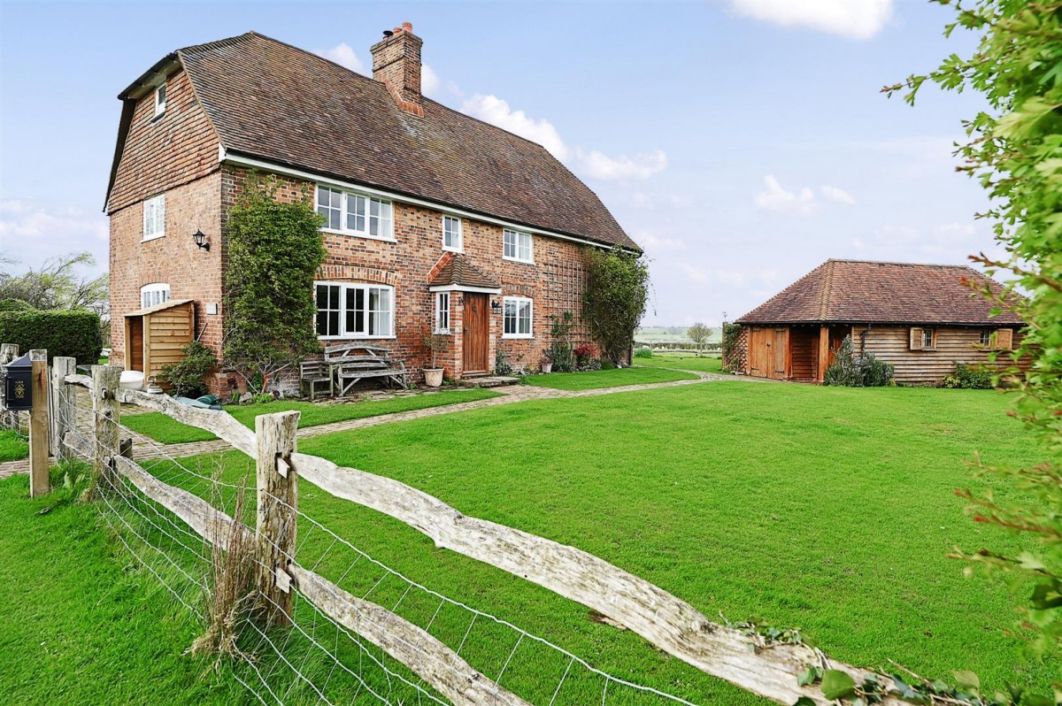Image for Bosney Farmhouse, Grove Lane, Iden TN31 7PY