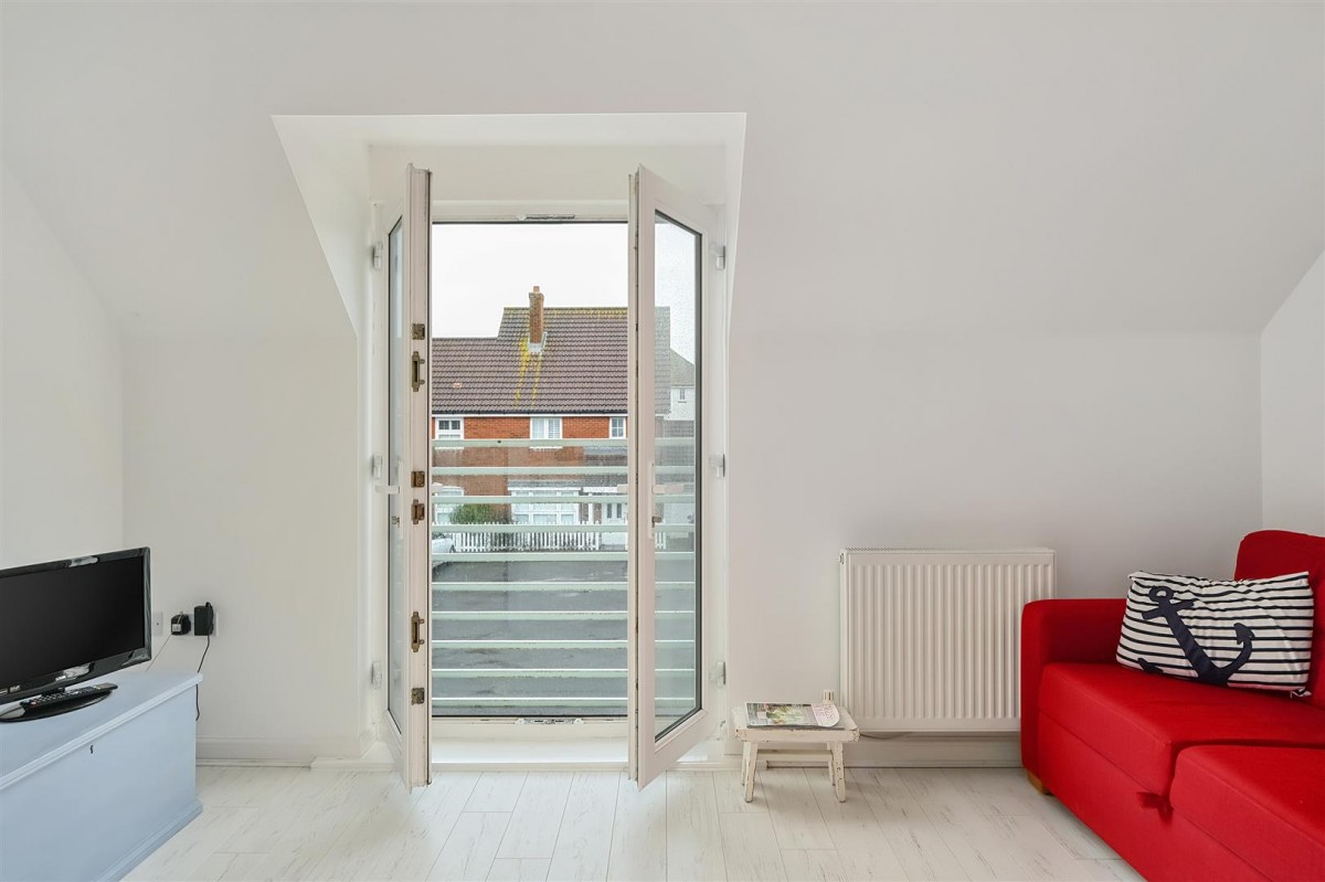 Image for 16 Baker Way, Camber TN31