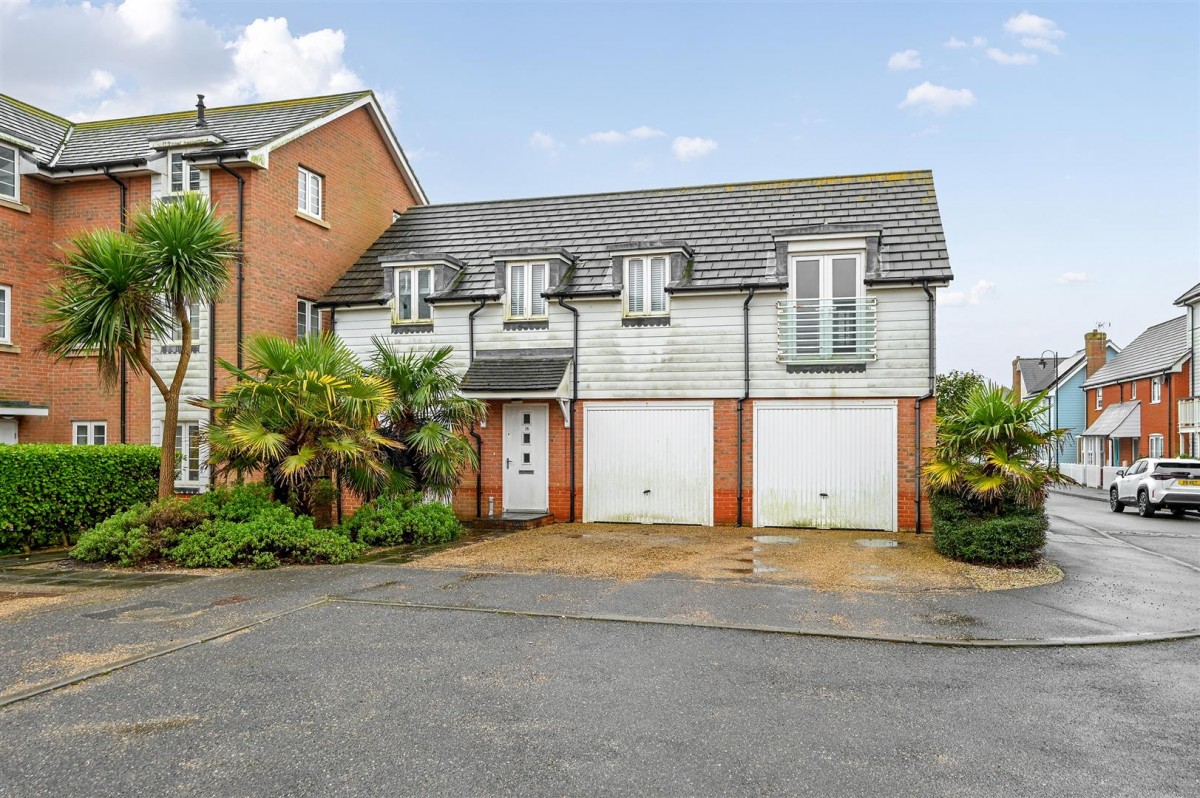 Image for 16 Baker Way, Camber TN31