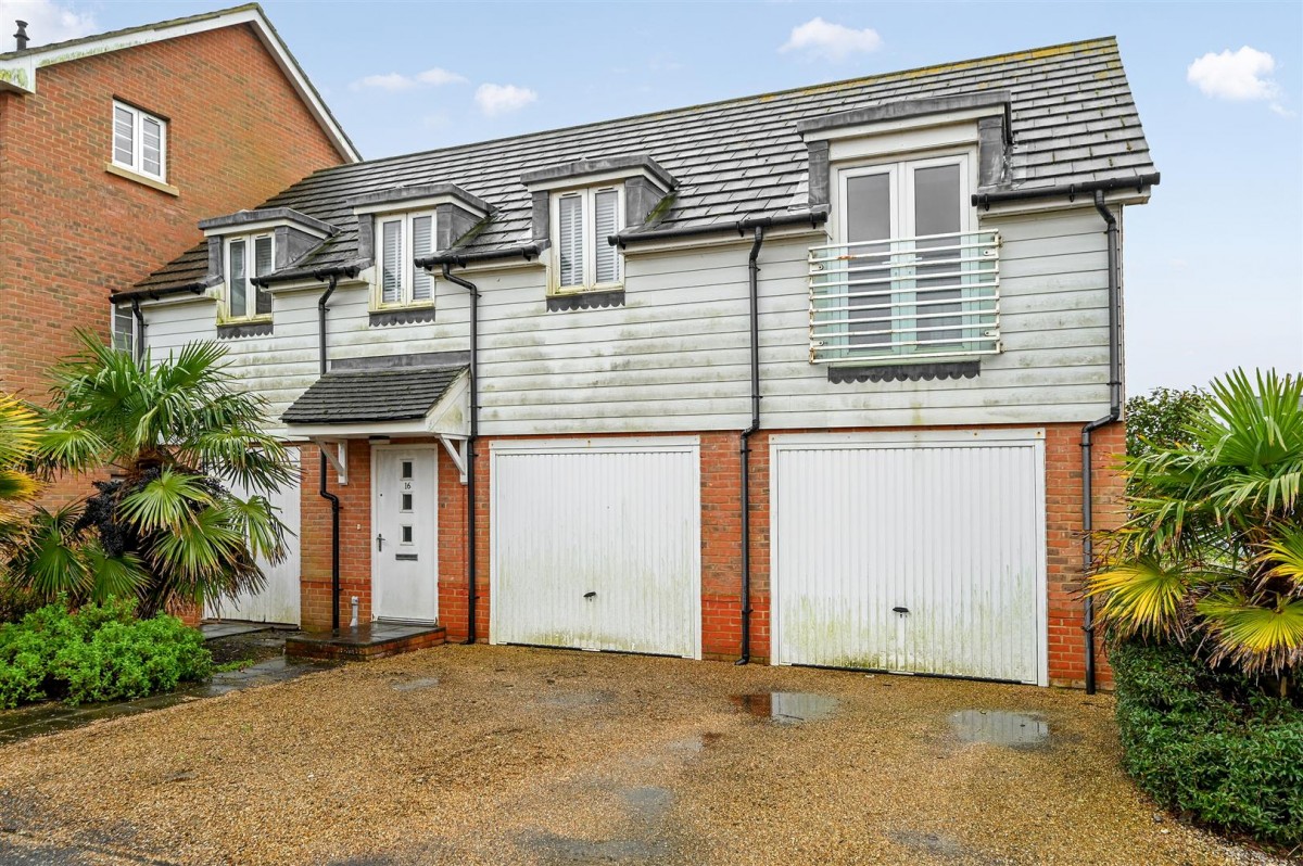 Image for 16 Baker Way, Camber TN31