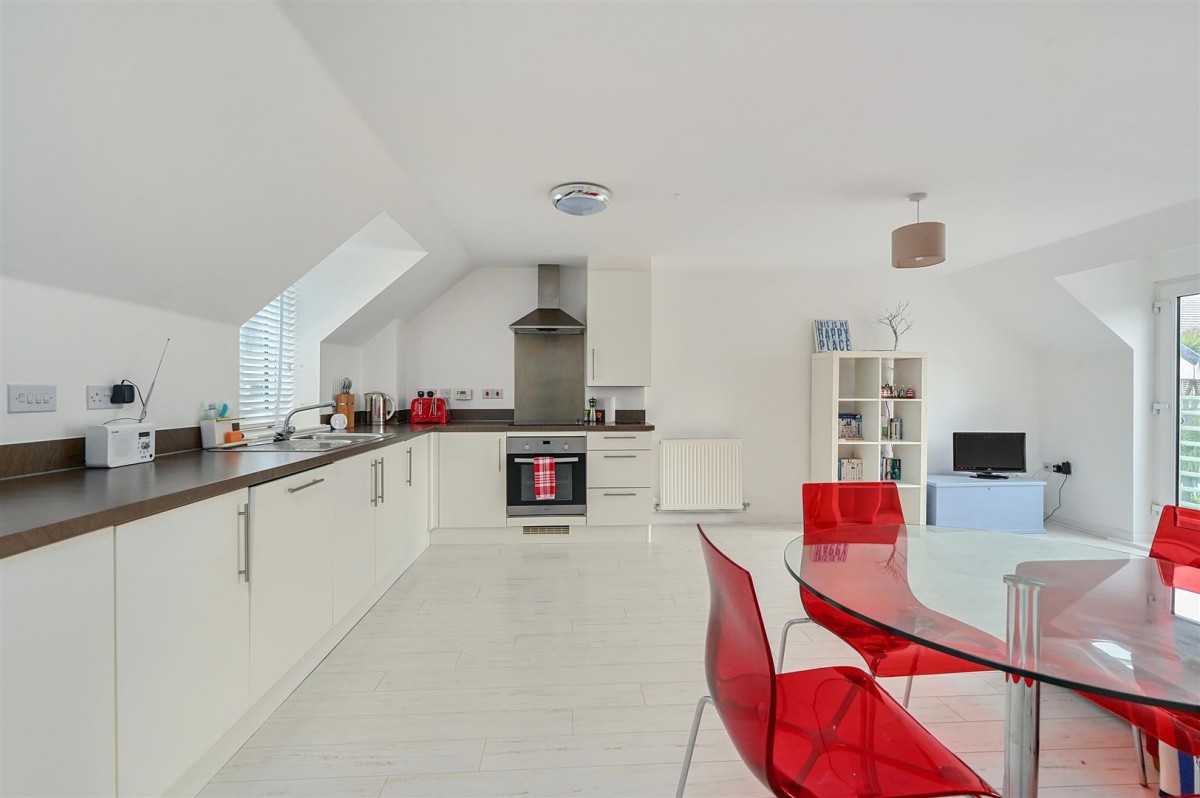 Image for 16 Baker Way, Camber TN31