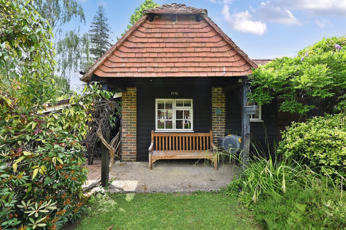 Image for Tenterden Road, Appledore