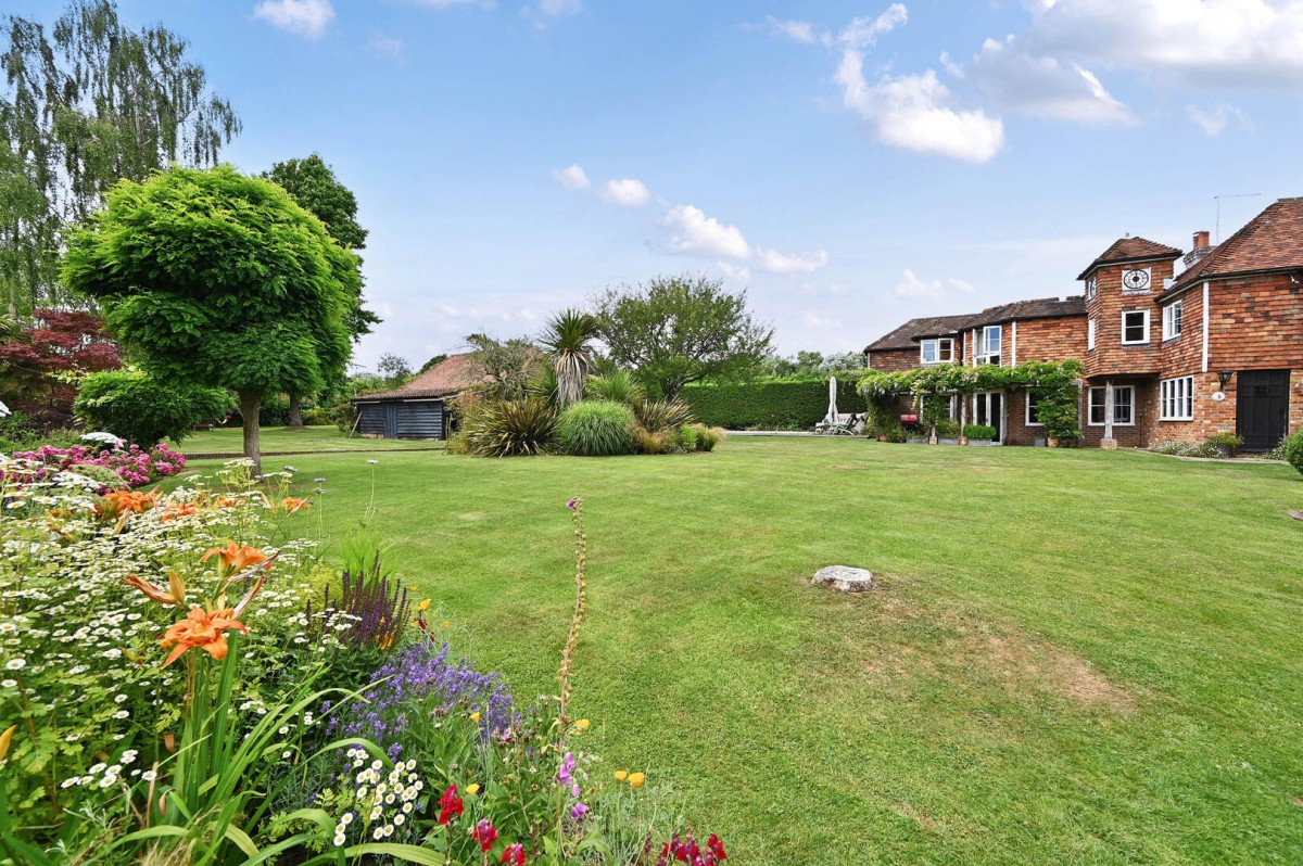 Image for Tenterden Road, Appledore
