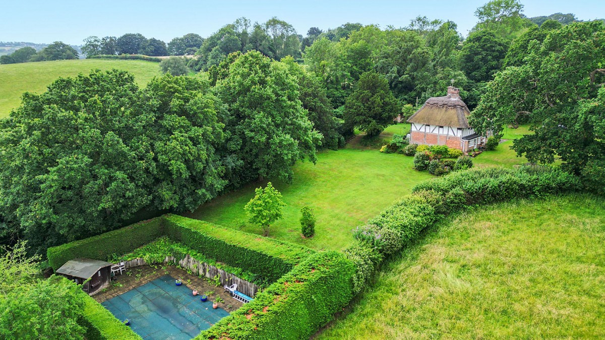 Image for Starvecrow Lane, Peasmarsh, Rye