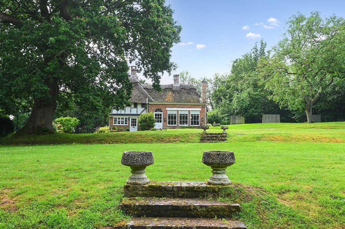 Image for Starvecrow Lane, Peasmarsh, Rye