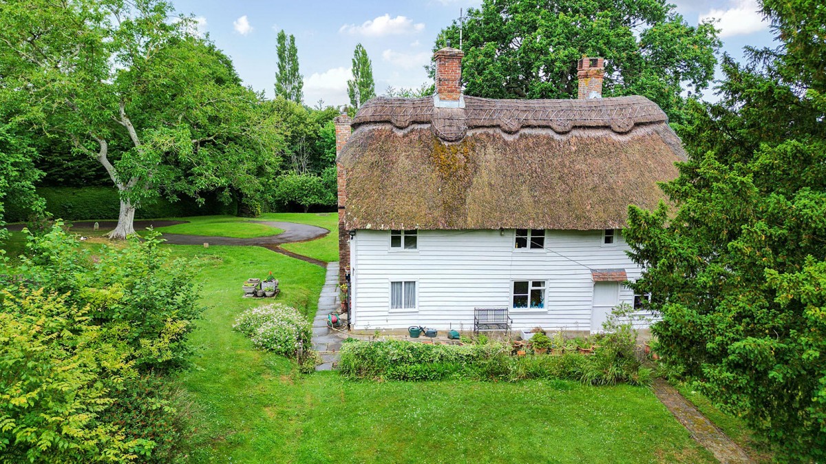 Image for Starvecrow Lane, Peasmarsh, Rye
