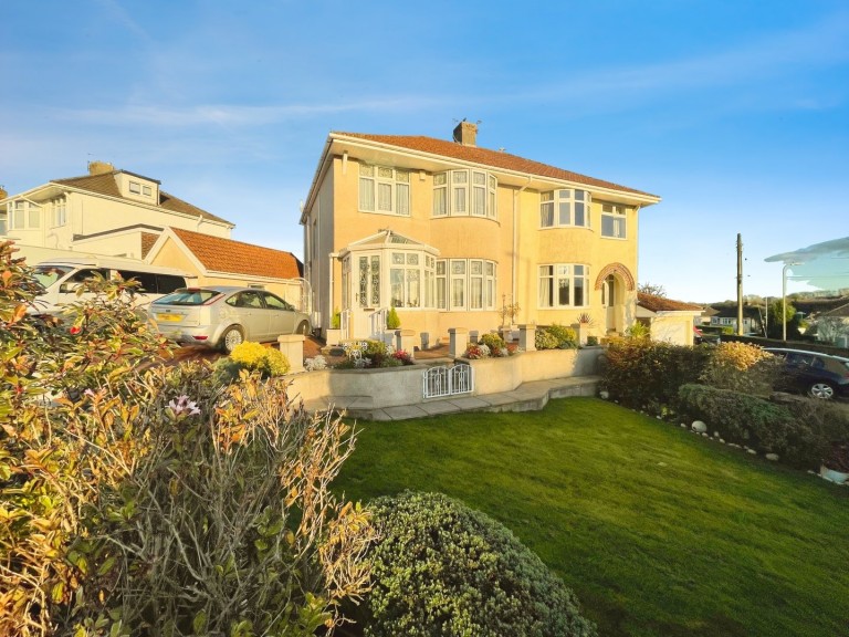 Parcau Road, Bridgend