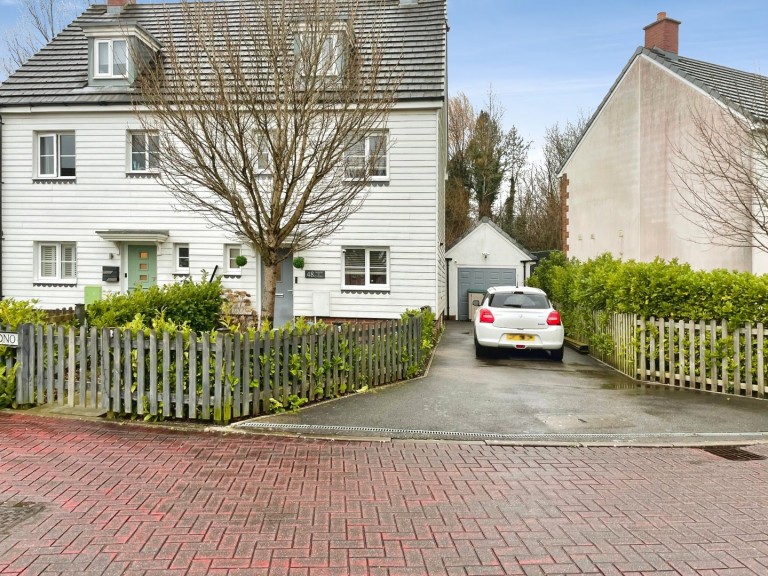 Maes Y Cadno, Coity, Bridgend