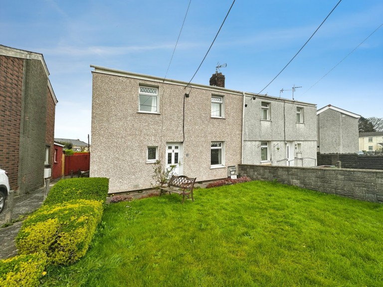 Green Circle, Pyle, Bridgend