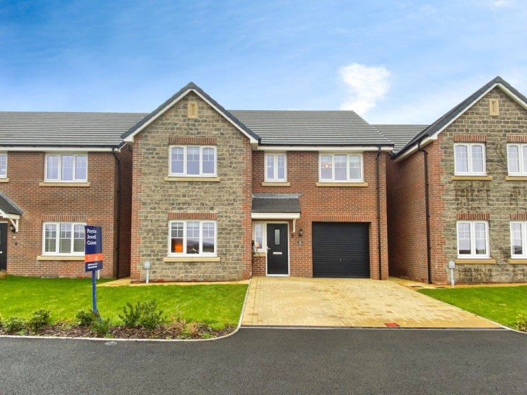 Clos Yr Eos, Llanilid, RCT, CF72 4AL