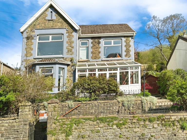 Nanthir Road, Blaengarw, CF32