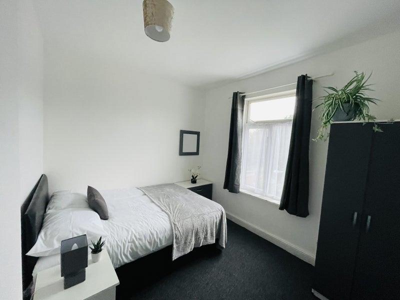 Cecil Street, Walsall