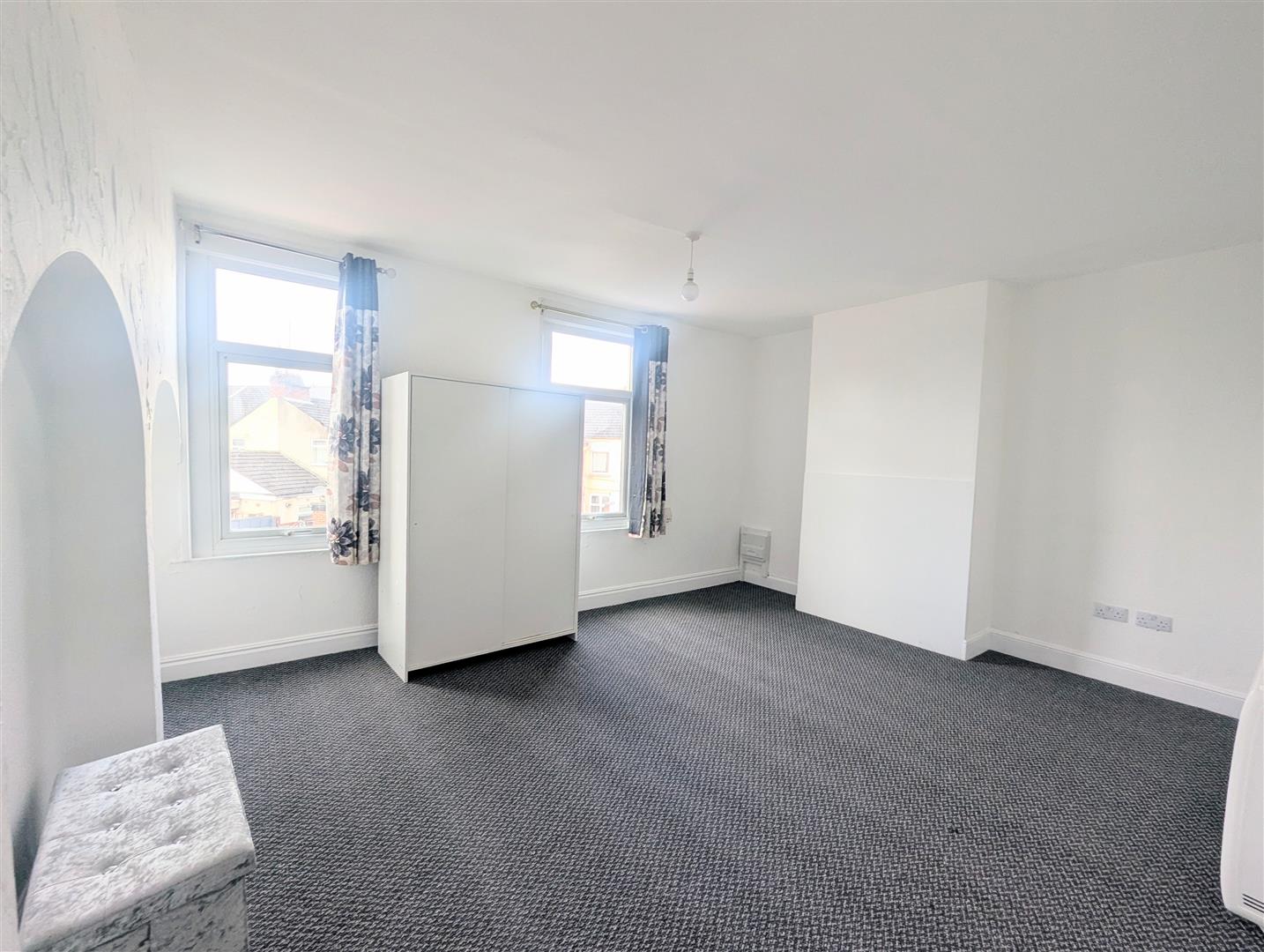 Walpole Street,Whitmore Reans