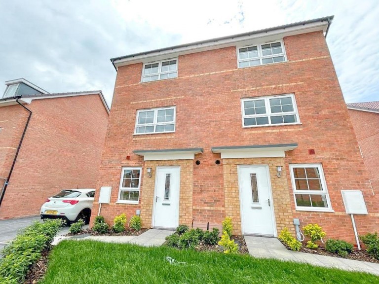 Fieldfare Way, Canley, Coventry