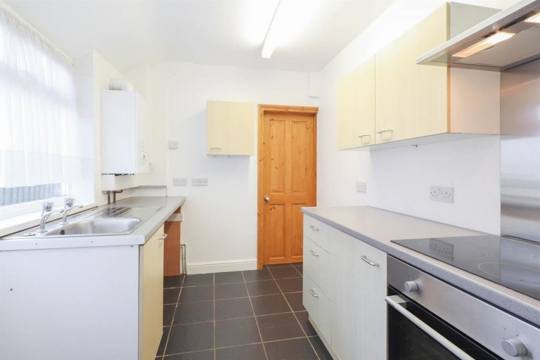 Heath End Road, Nuneaton