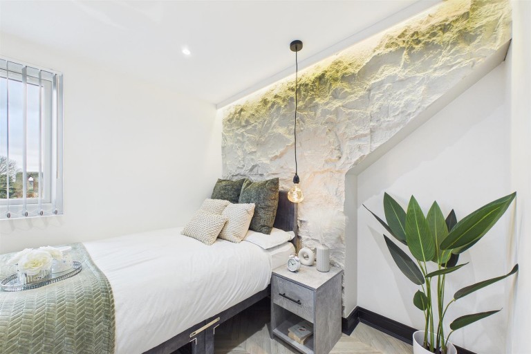 Farren Road, Coventry